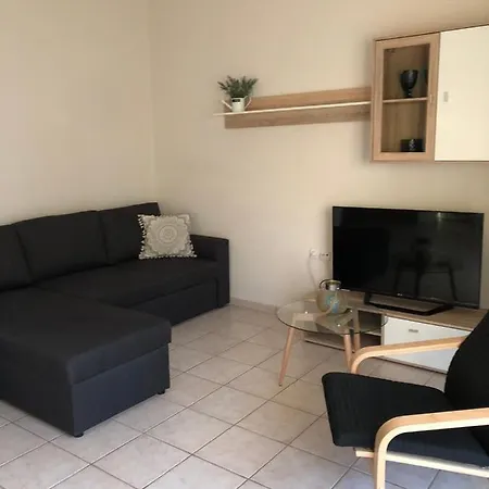 Nanaapartments * Peraía