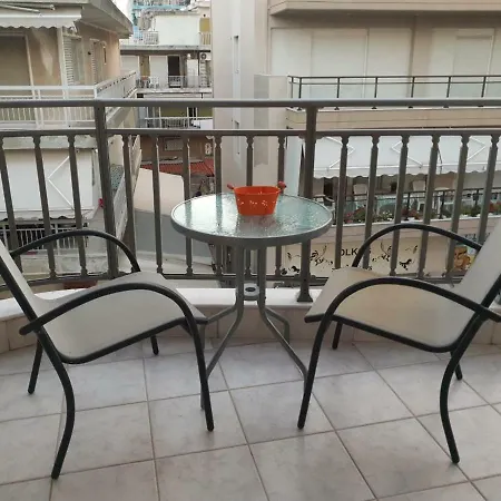 Nanaapartments * Peraía