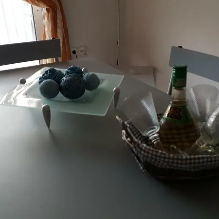 Nanaapartments * Peraía