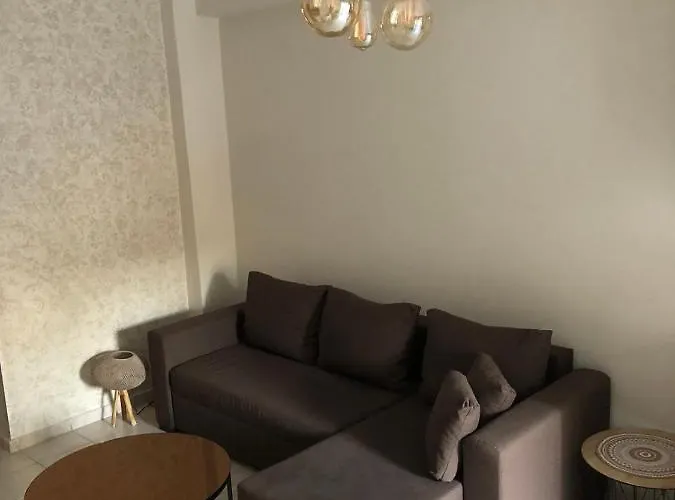 Nanaapartments Peraía